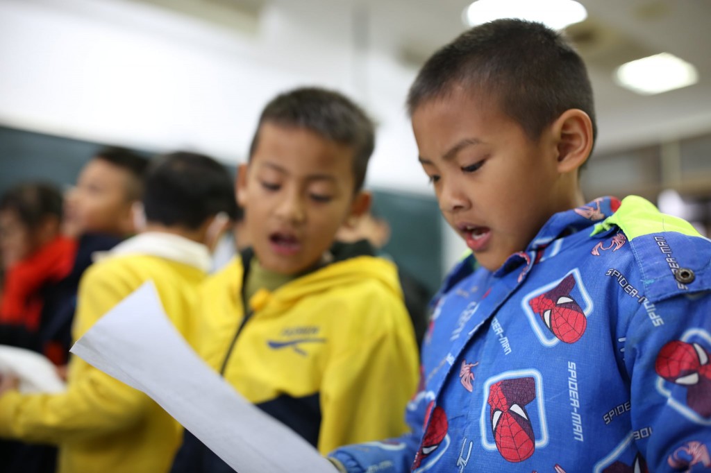 成立台灣原聲教育協會是為了讓原住民這些貧苦的孩子們有更好的受教育機會。(取自台灣原聲教育協會臉書)