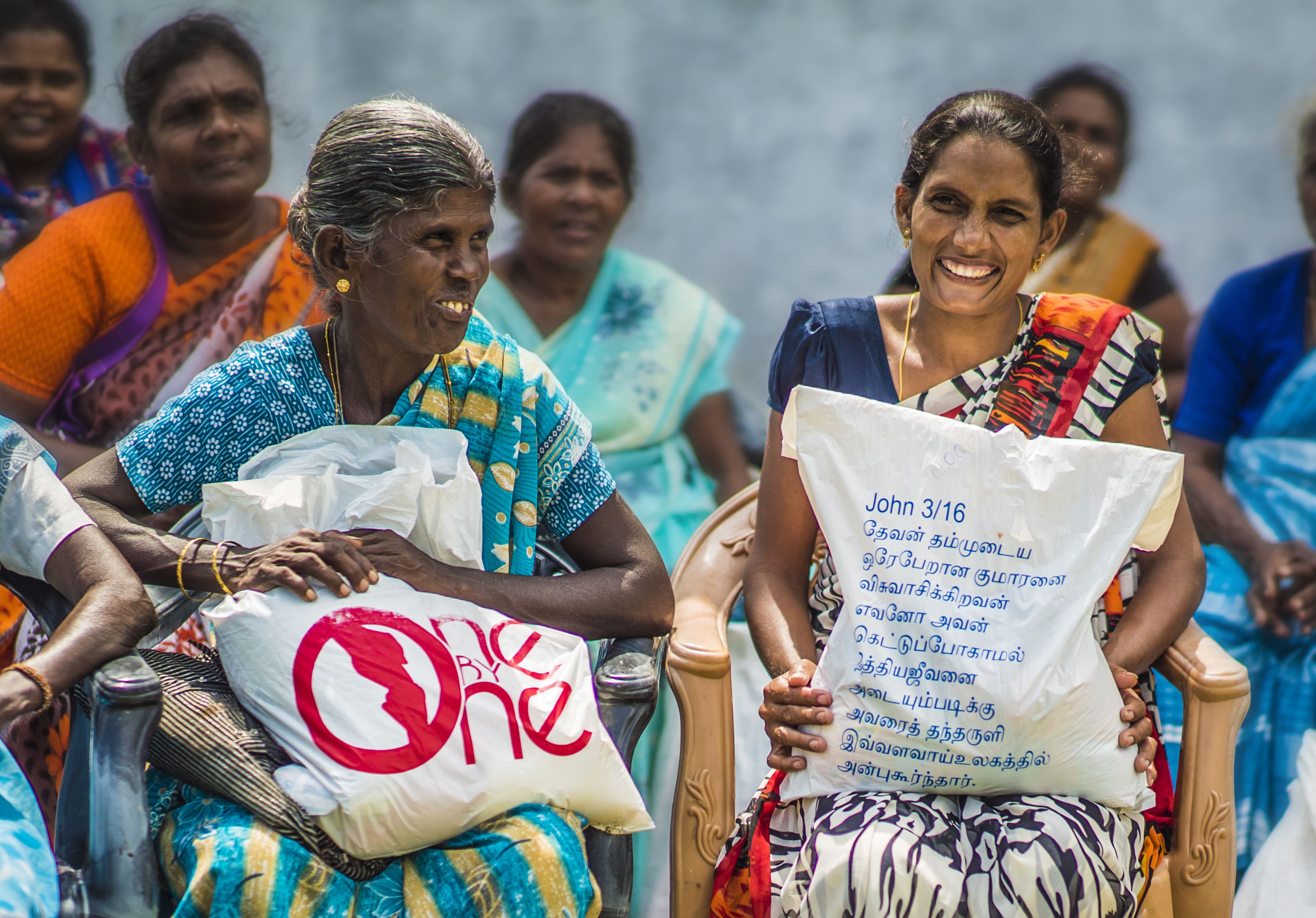 在肯亞、巴基斯坦、斯里蘭卡都有貝姬創建的兒童之家及慈善事工。（圖／onebyone.net）