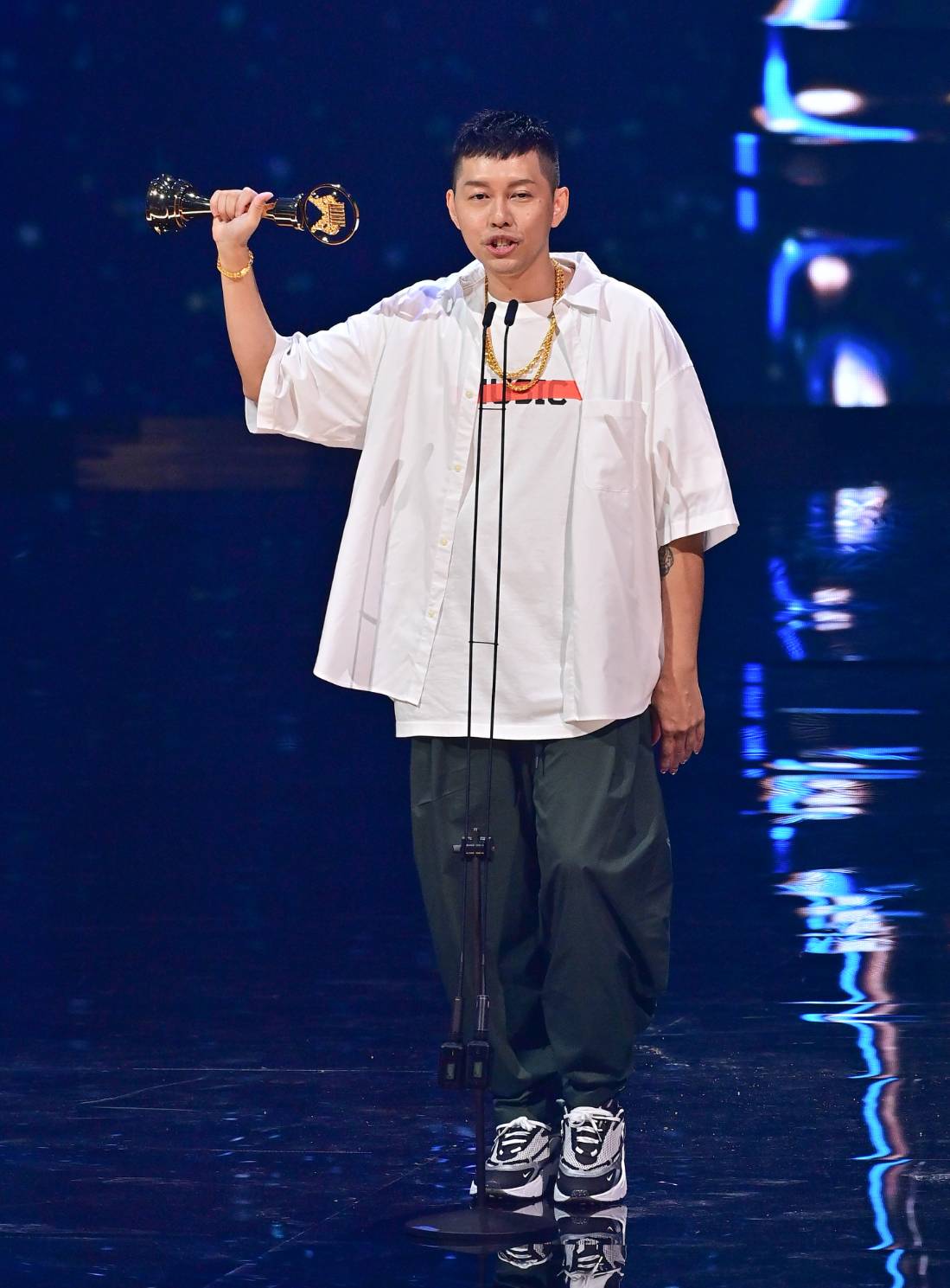 本屆金曲獎最佳華語男歌手杜振熙