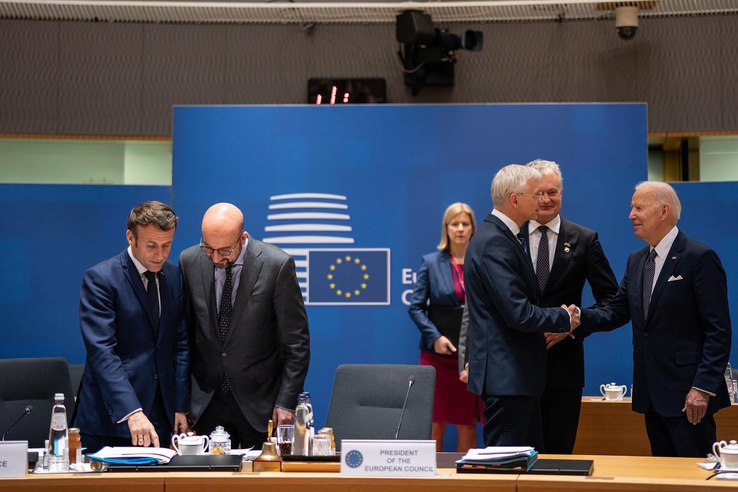 五年執政期間，馬克宏還擔任歐盟輪值主席重責。