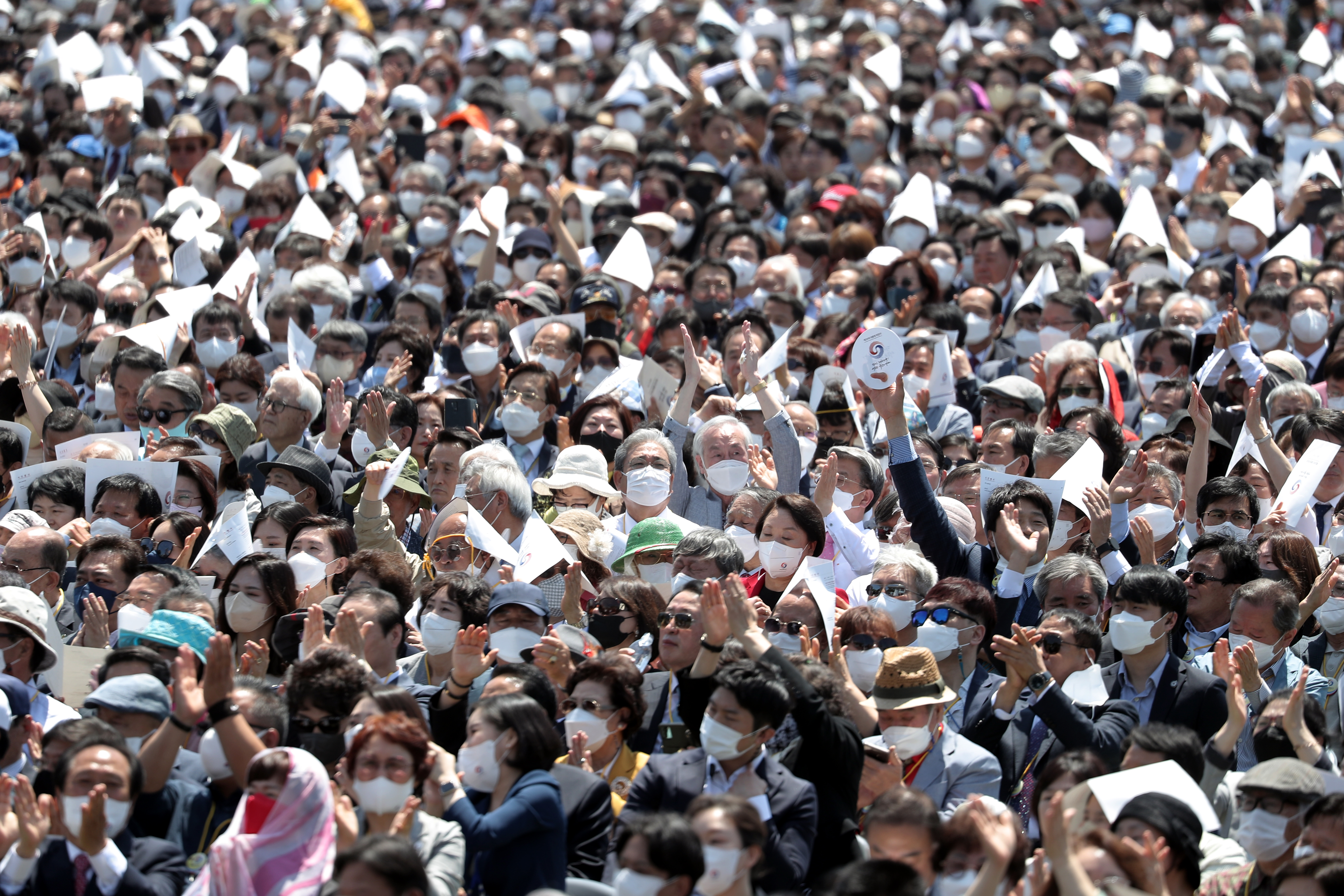 活動現場觀禮群眾人山人海。（圖／flickr@republicofkorea）