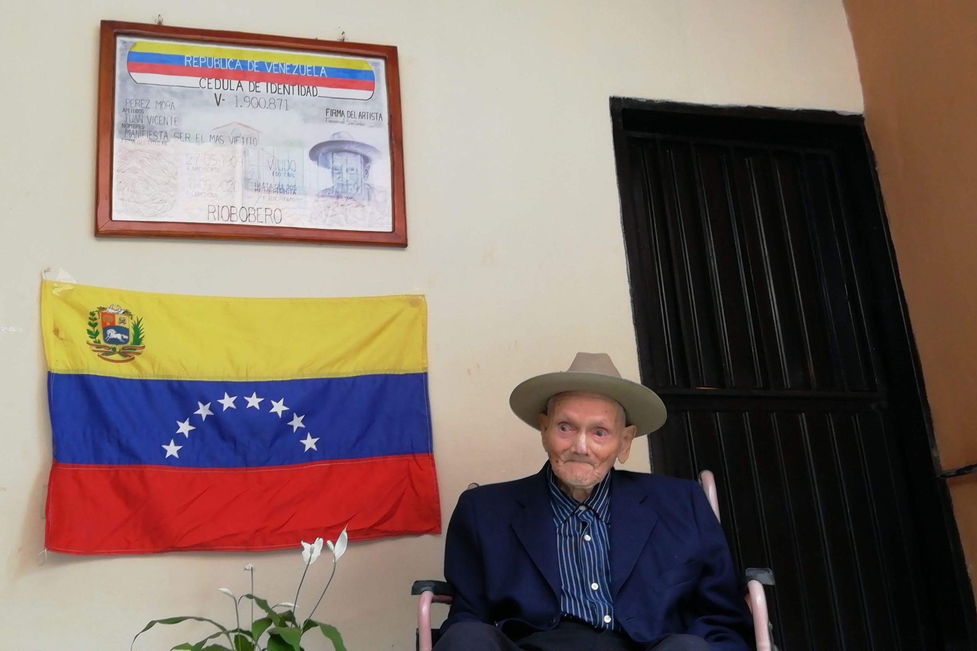 委內瑞拉人瑞——莫拉慶祝113歲生日（圖／翻攝自Twitter @JeffNadu）