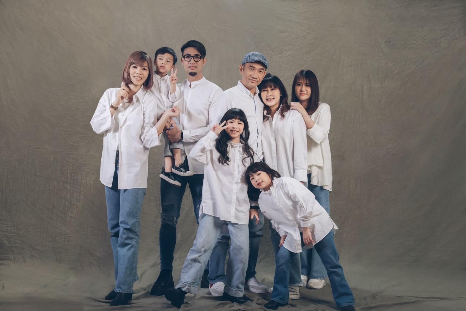 【父子真情對話】32年前全家奉獻禱告開啟同行旅程 暖爸黃烱榕愛裏成全黃祈翰 陪伴是最好的關係奠基