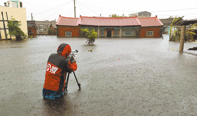 台灣有許多房舍是在易淹水地窪地區，需注意防洪。（公共電視提供）