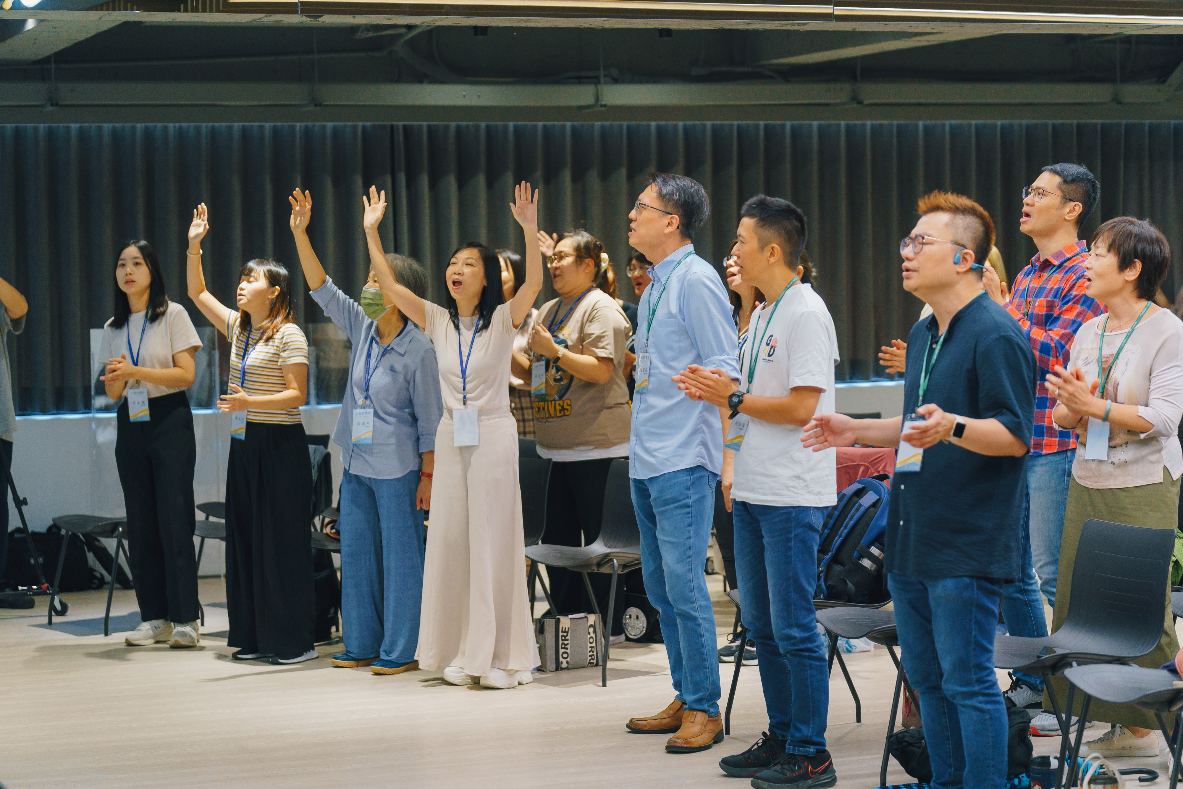 天韻音樂營 為教會敬拜者培訓 彭蒙惠:We sing music for God