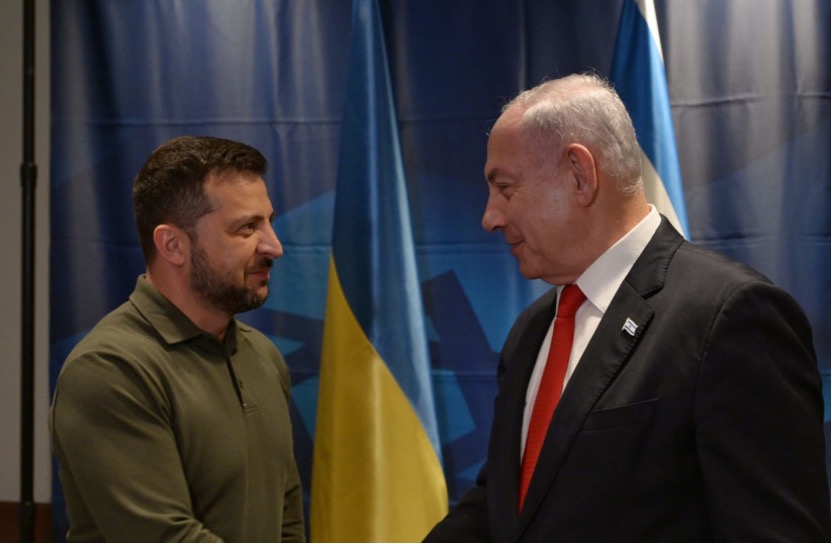 以色列總理班傑明．納坦雅胡（右）和烏克蘭總統弗拉基米爾．澤倫斯基於2023年9月19日在聯合國大會期間會面。（照片來源：Avi Ohayon/GPO）