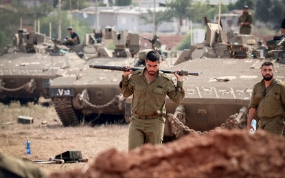 2023年10月10日，以色列士兵在以色列南部加薩邊境附近的地區。（照片來源：Yossi Zamir/Flash90）