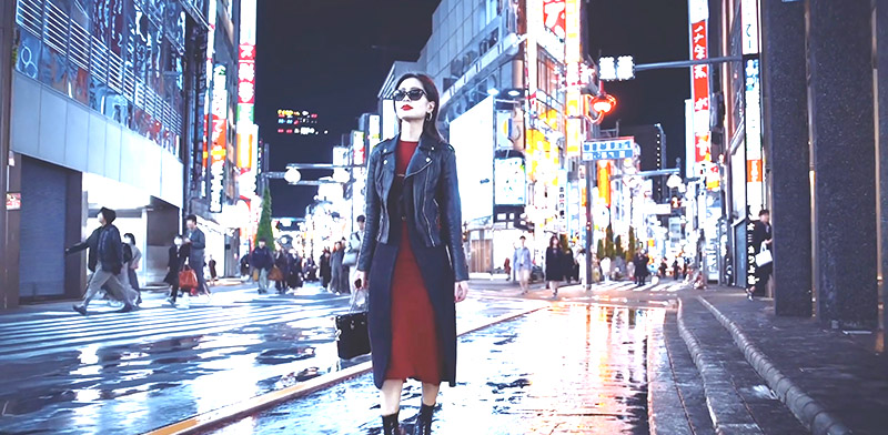 Sora生成東京街頭女子影片。（圖／OpenAI）