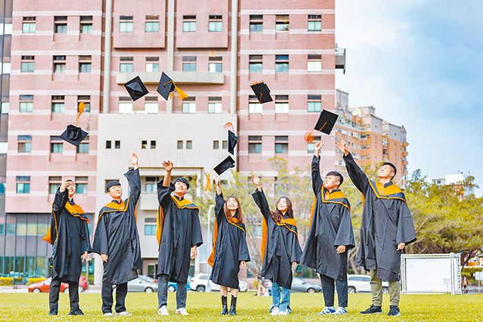 清華大學畢業典禮。（翻攝自清華大學學校網站）