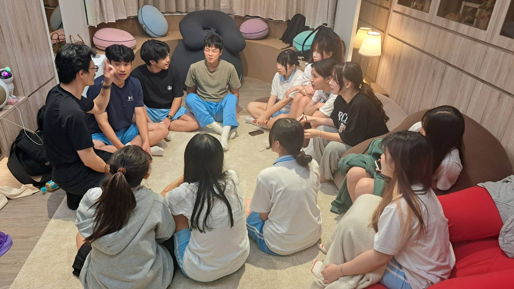 安心的環境讓青少年願意提問