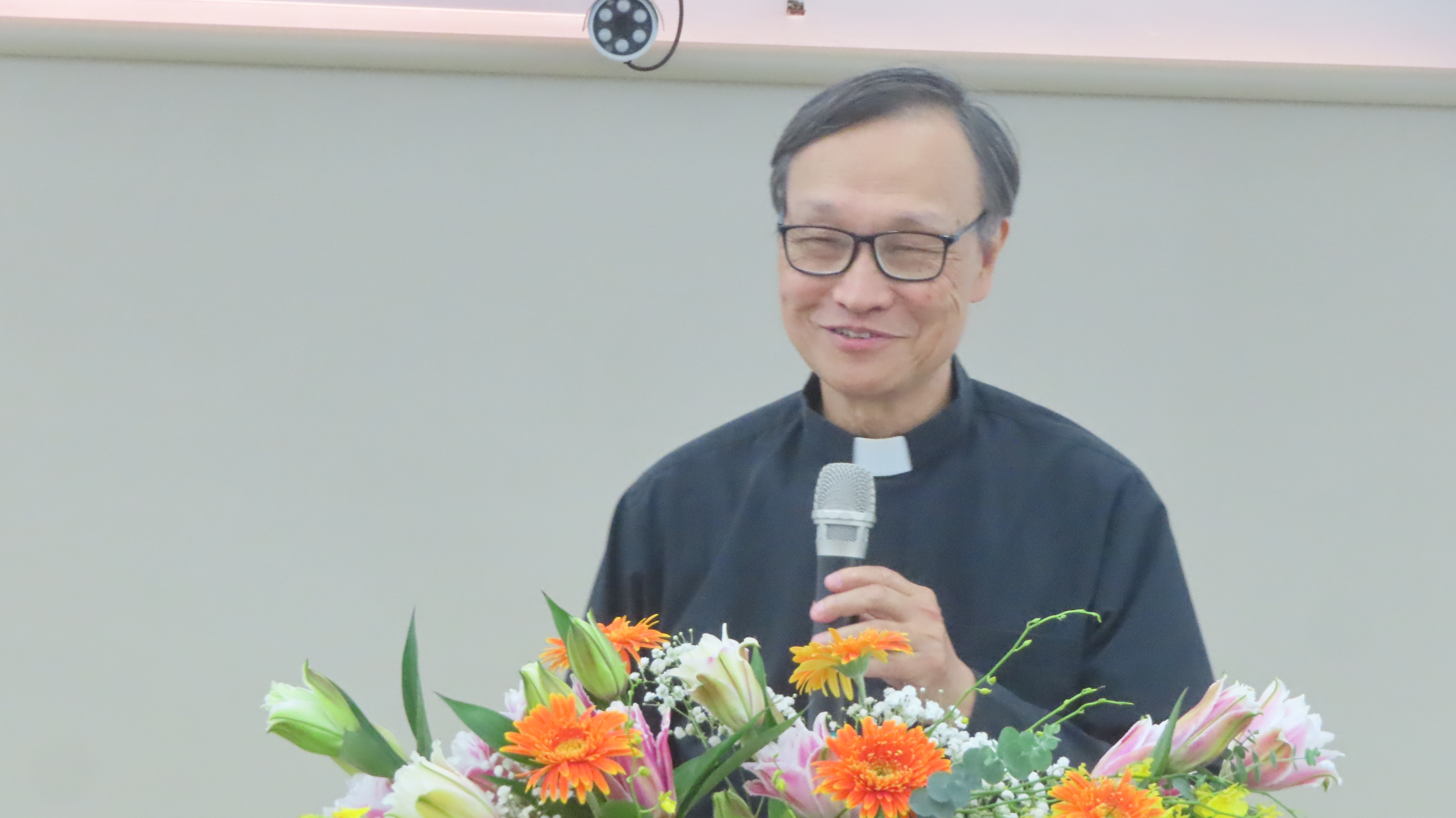 萬里仁愛之家福音堂重啟的重要推手之一焦瀛臺牧師。（圖/梁敬彥攝影）