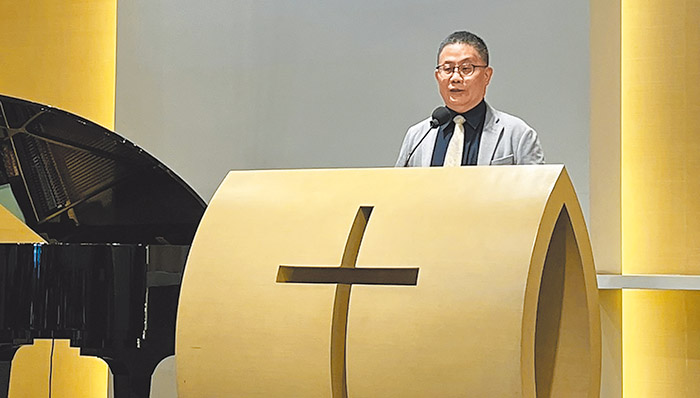尹可名牧師。（圖／受訪者提供）