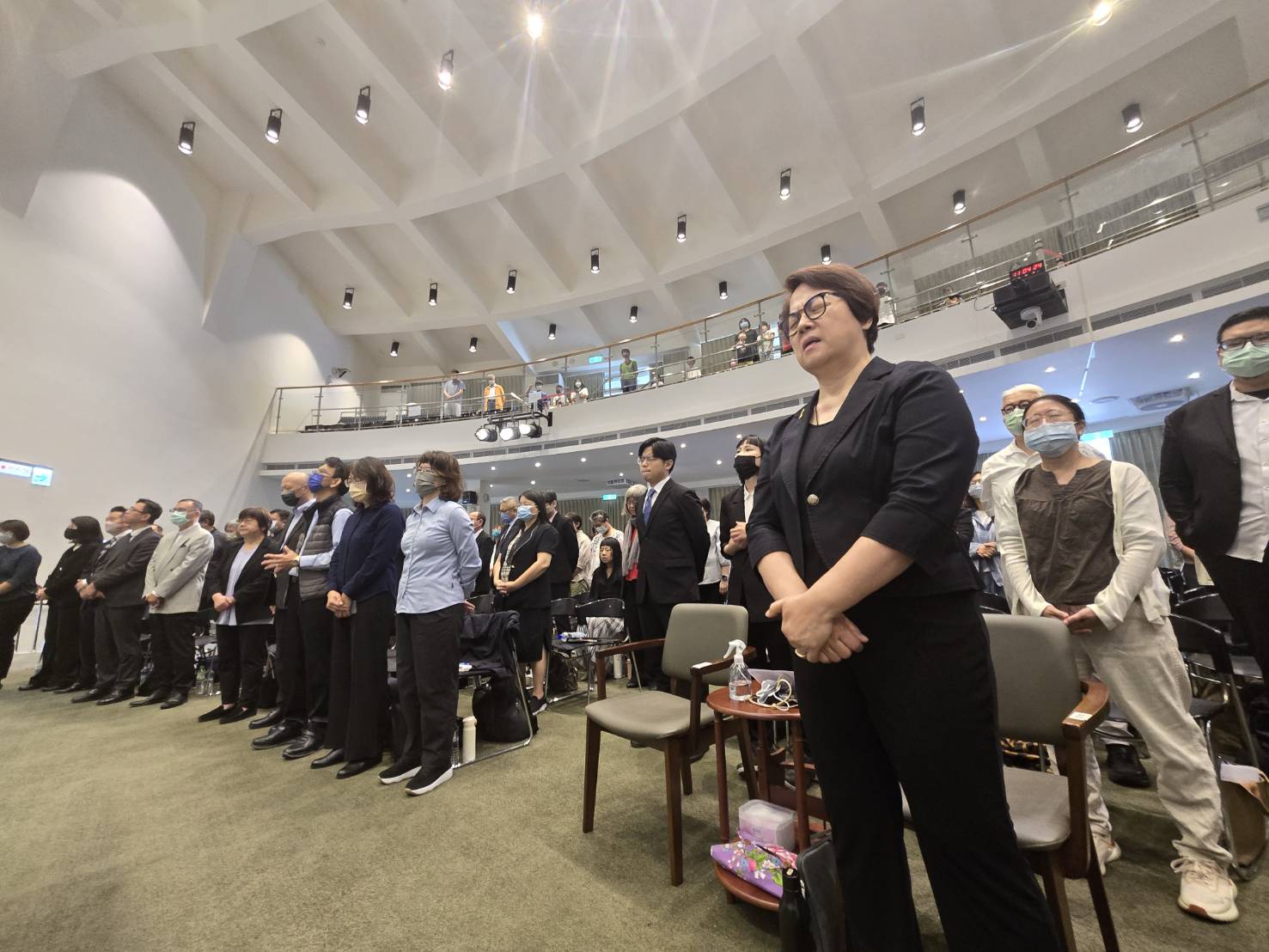 大會主席潘劉玉霞牧師帶領禱告。（圖/梁敬彥攝影）