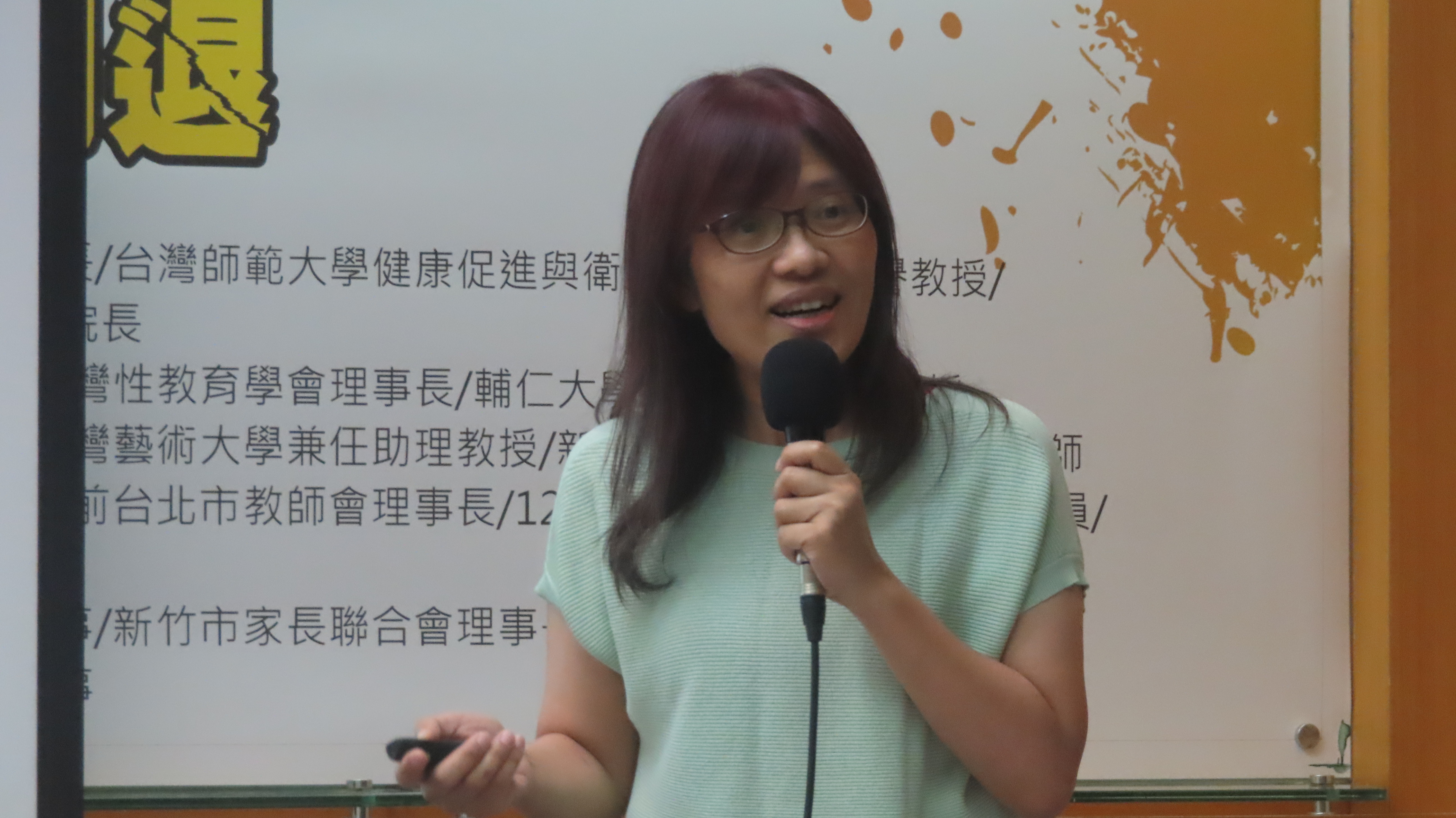 鄭其嘉副教授。（圖/梁敬彥攝影）
