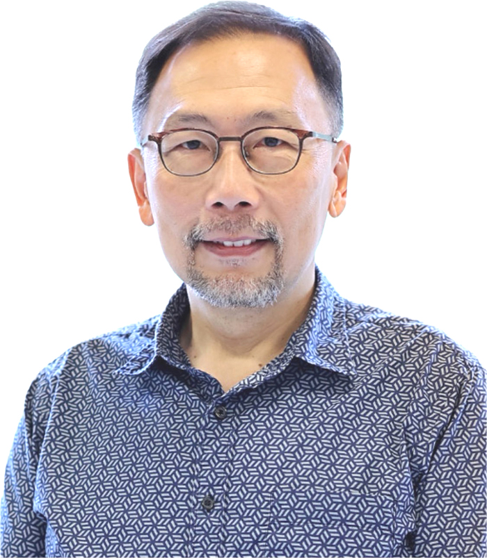 佘日新教授。（受訪者提供）