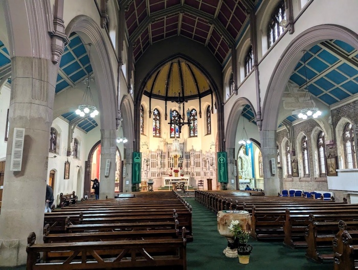 教堂如今兩場主日彌撒聚會人數不到百人。（翻攝自FB@Saint Patrick's Anderston）