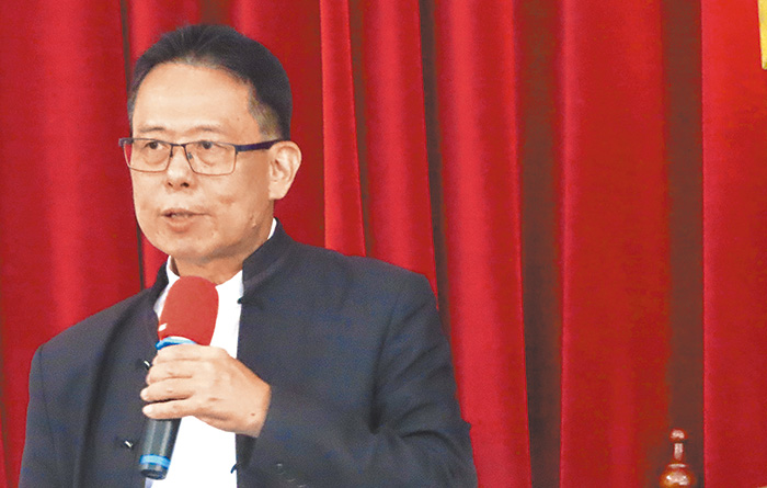 黃信忠牧師。（圖／梁敬彥攝影）