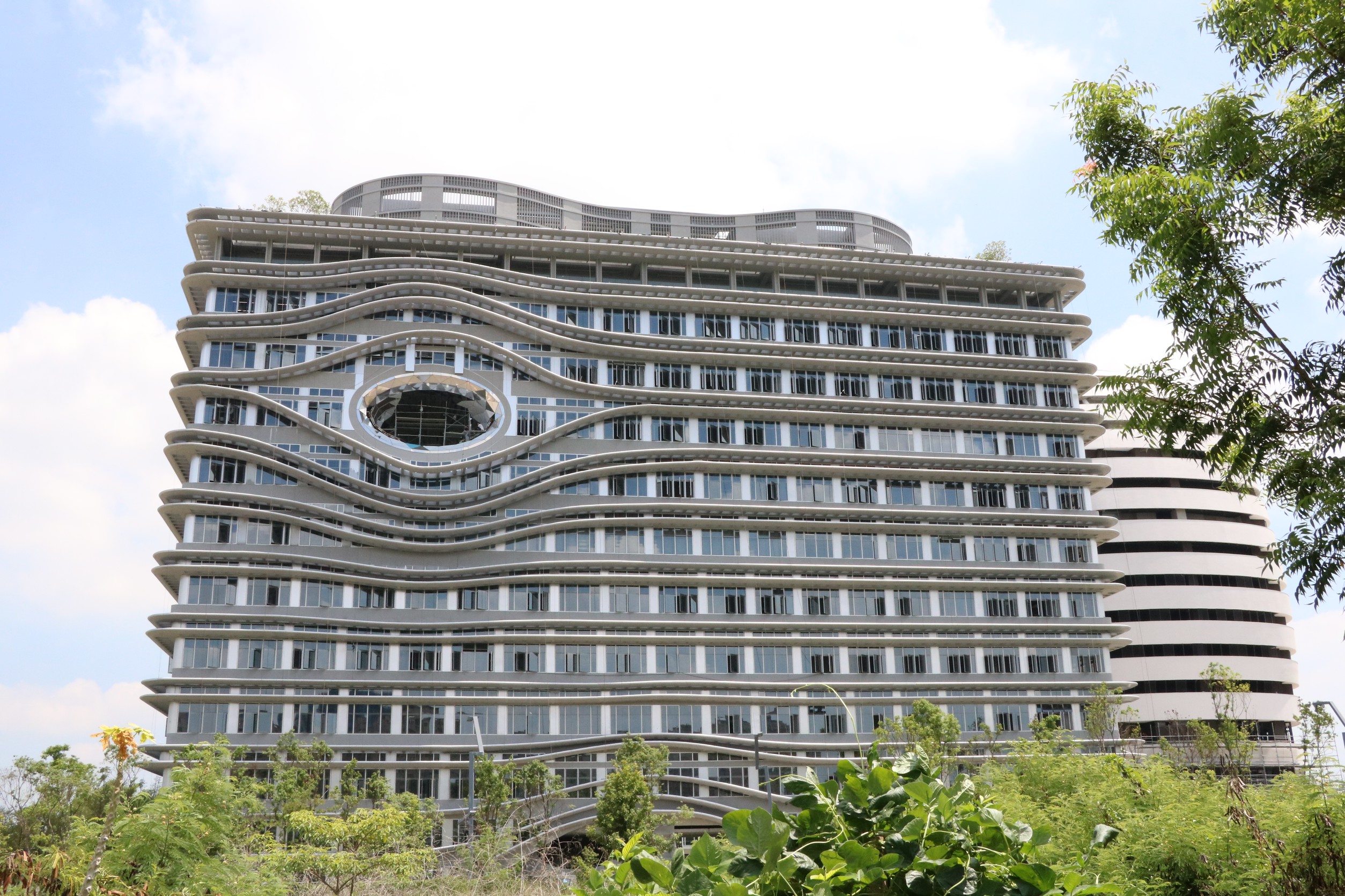 創研大樓。(中國醫藥大學提供)