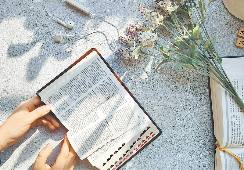 Photo by chris liu on Unsplash