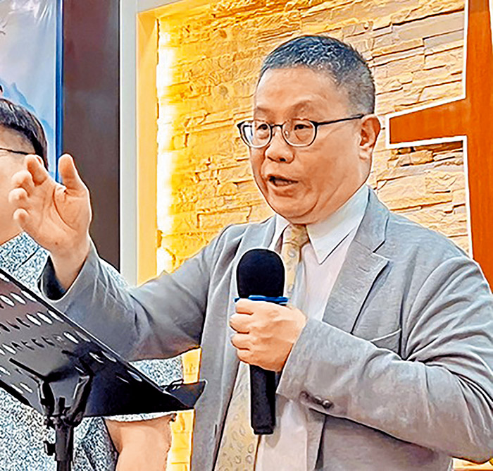 尹可名牧師。（圖／受訪者提供）