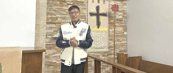 劉曉亭牧師。（圖／受訪者提供）