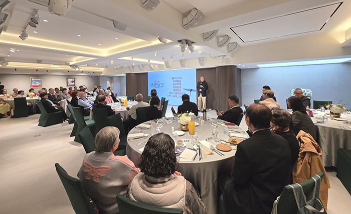 「論壇60」感恩餐會。