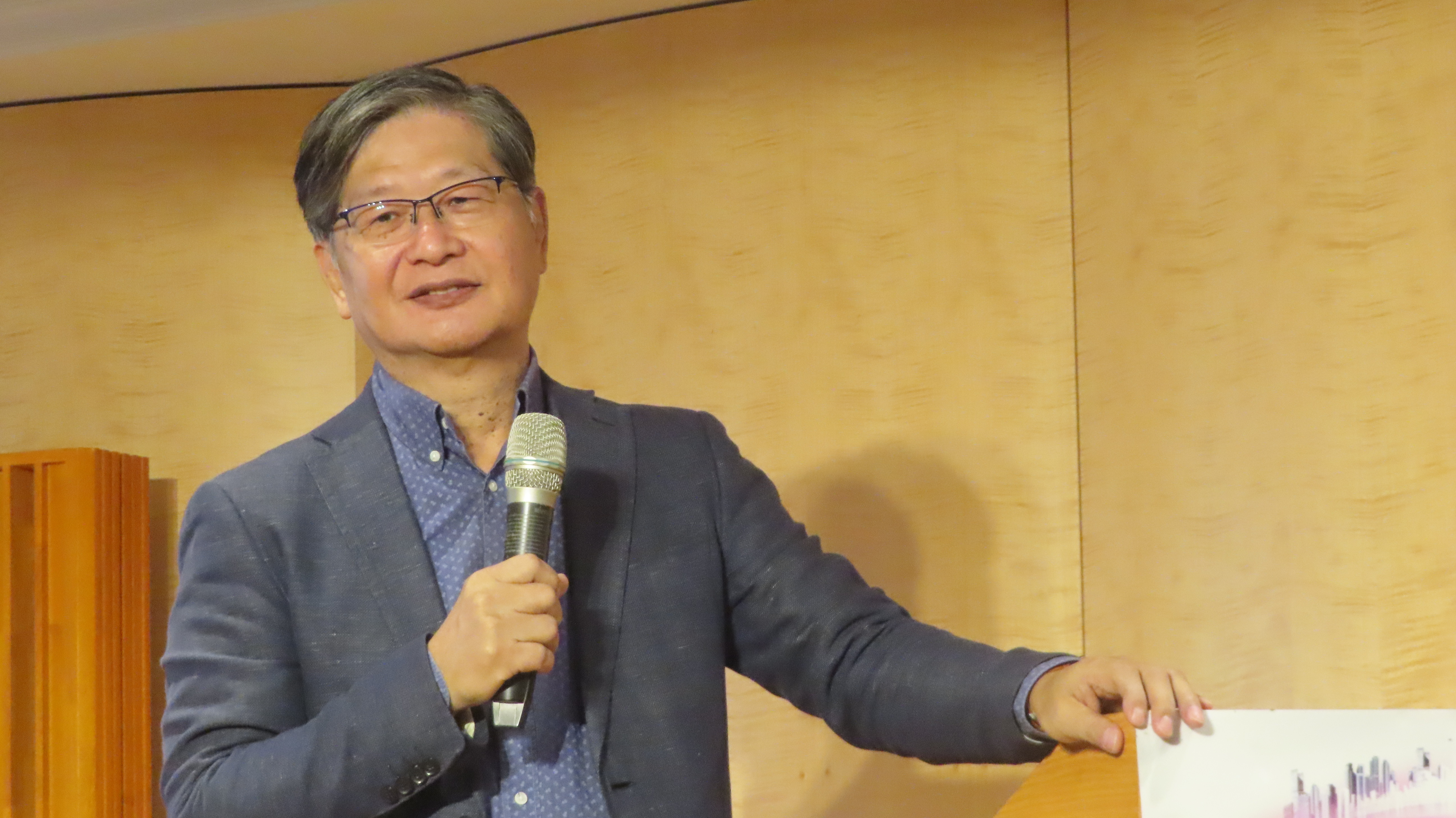 盧克文理事長分享。（圖/梁敬彥攝影）