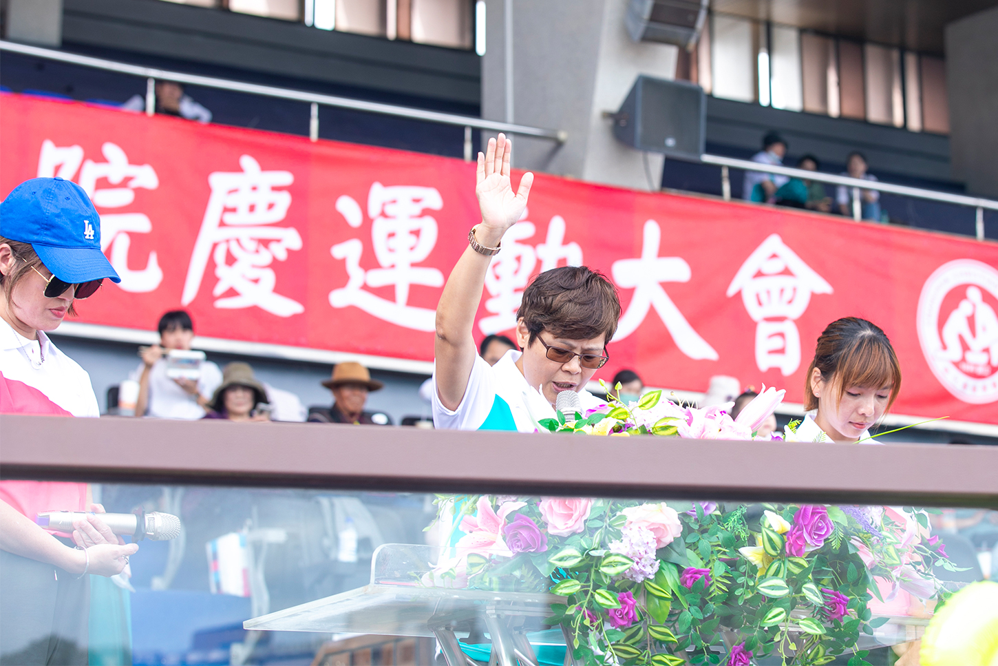 運動大會在院牧部代主任肯當·迪洛安牧師禱告後圓滿落幕。(圖/彰基提供)