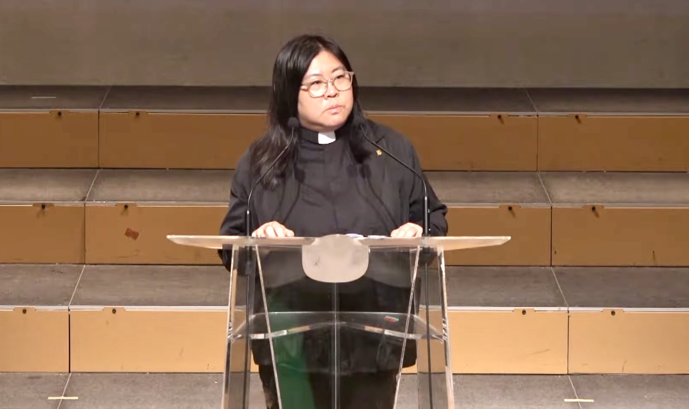 林一君牧師。(直播截圖)