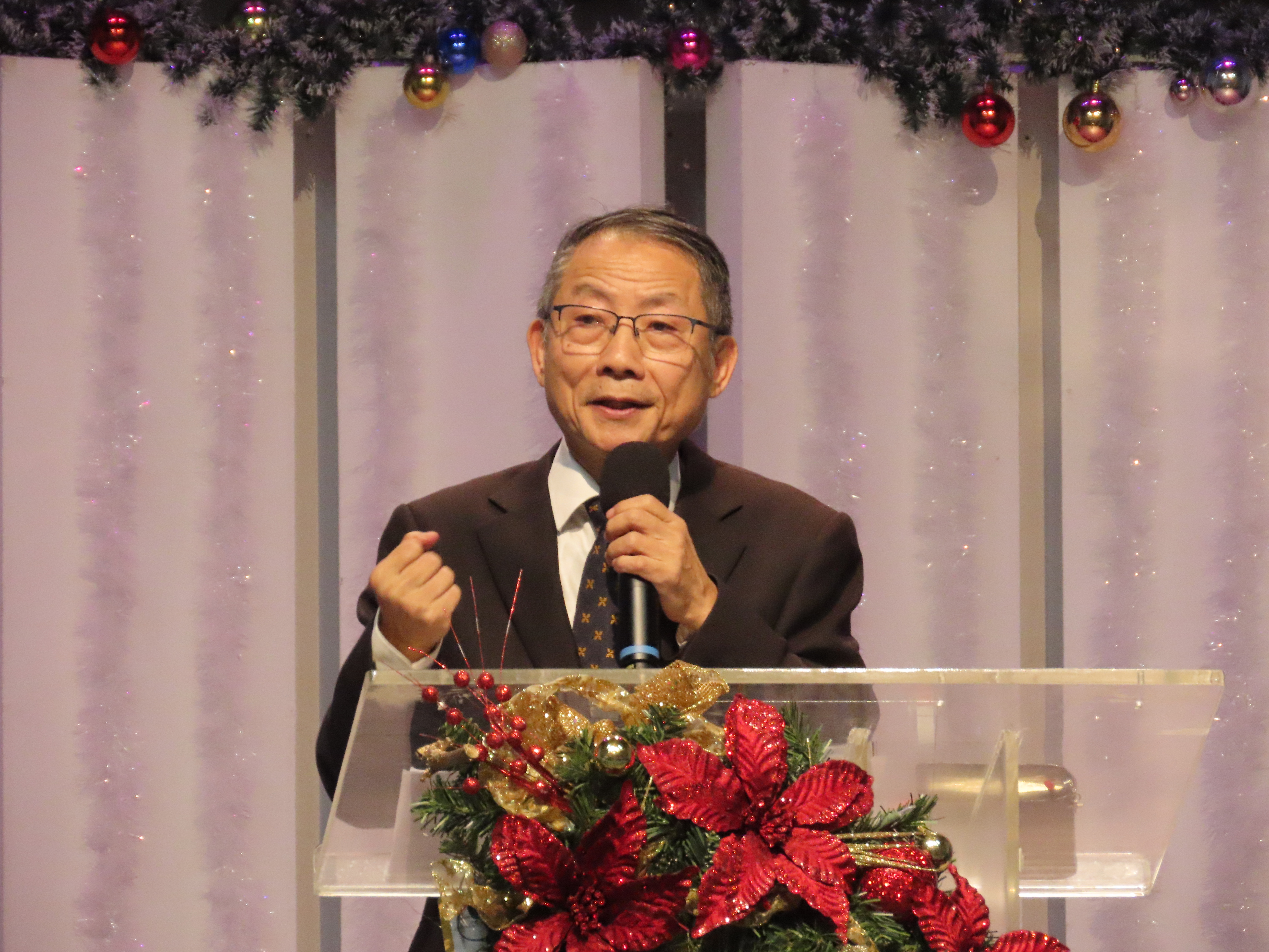 林進泰牧師勉勵。(圖/李容珍攝影)