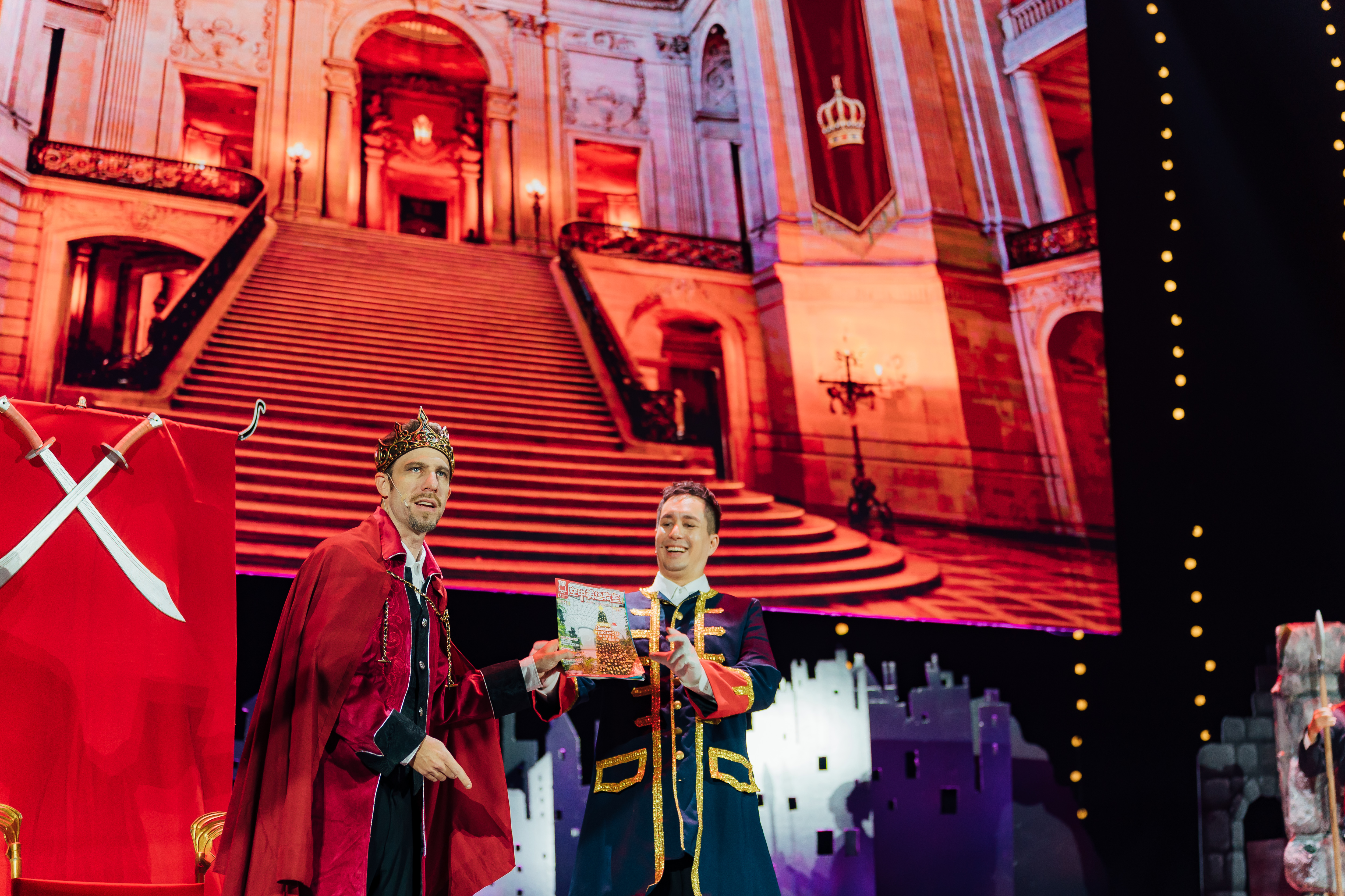 白安理演出希律王。