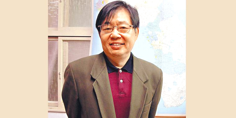 嚴震生教授(圖/本報資料照片)