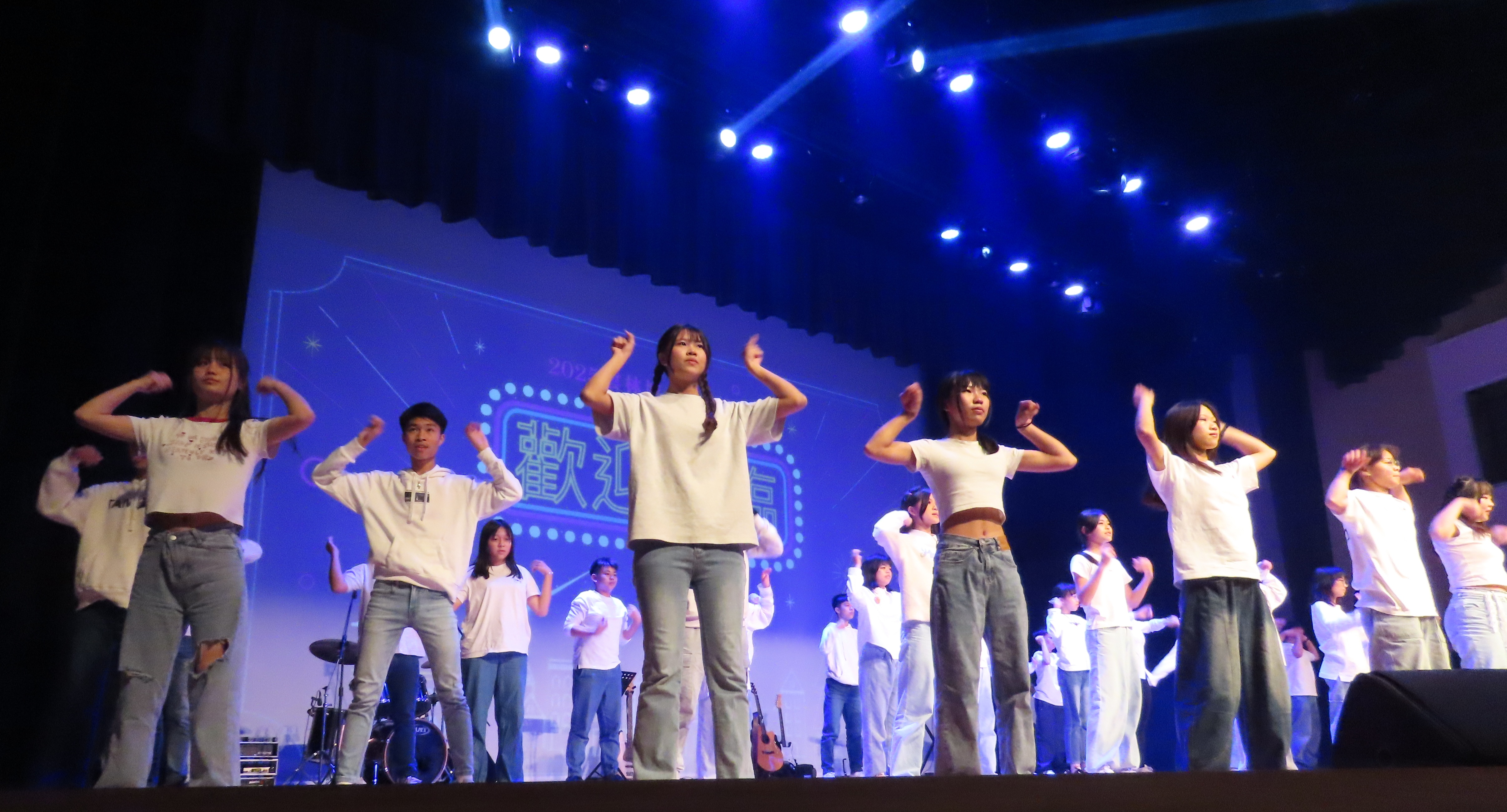 福氣教會青年表演。(圖/李容珍攝影)