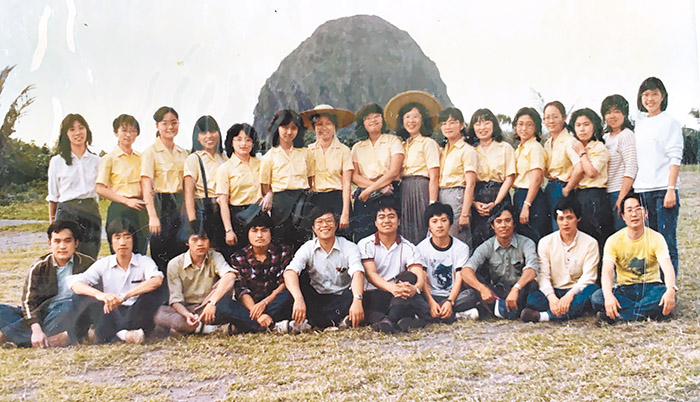 80年代，台神的漁人團契第一次到蘭嶼佈道。(圖/台神提供)