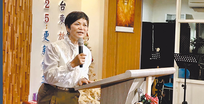 蔡奇香牧師（教會直播截圖）