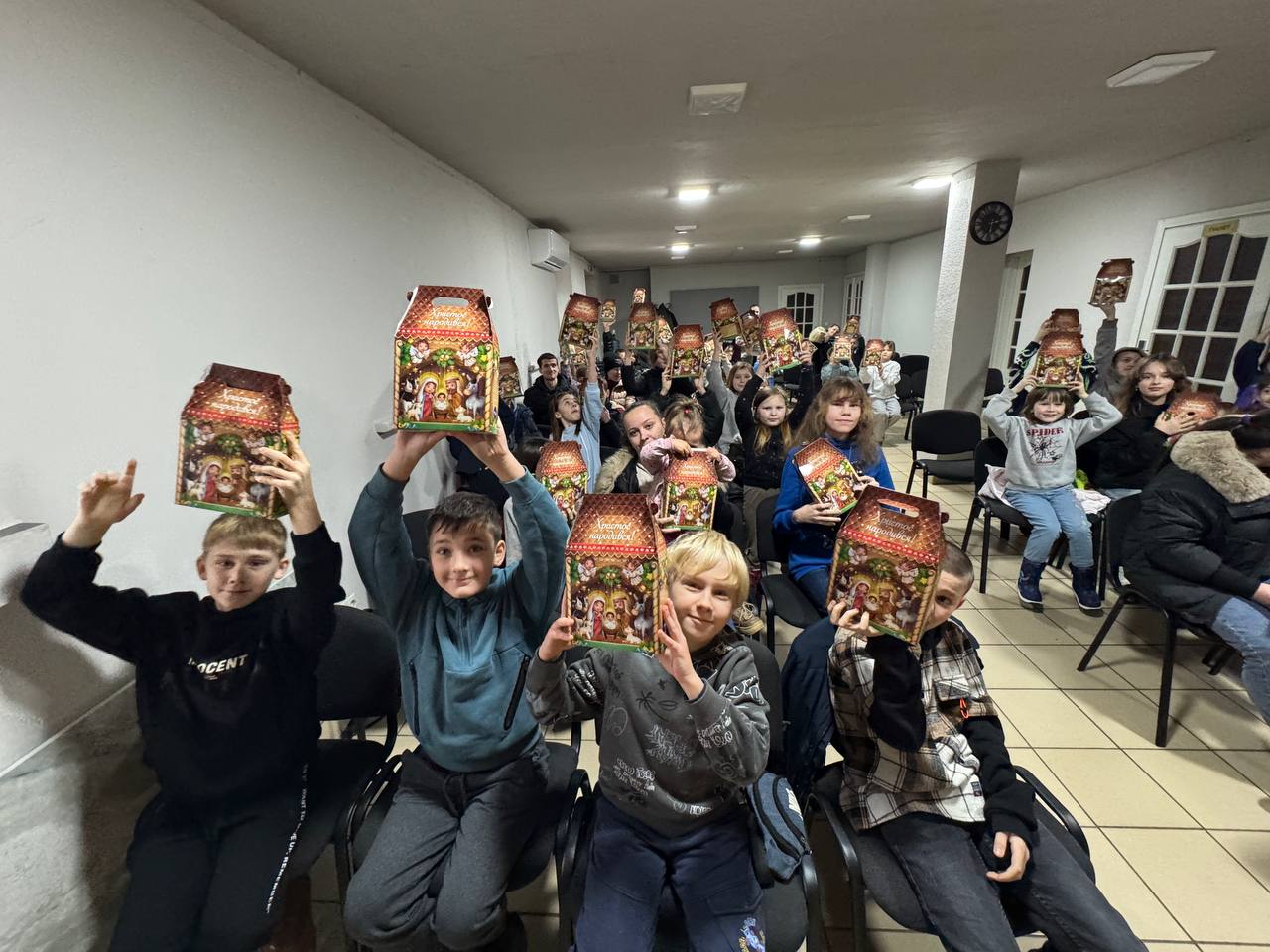 我們舉辦的兒童聖誕福音活動一景