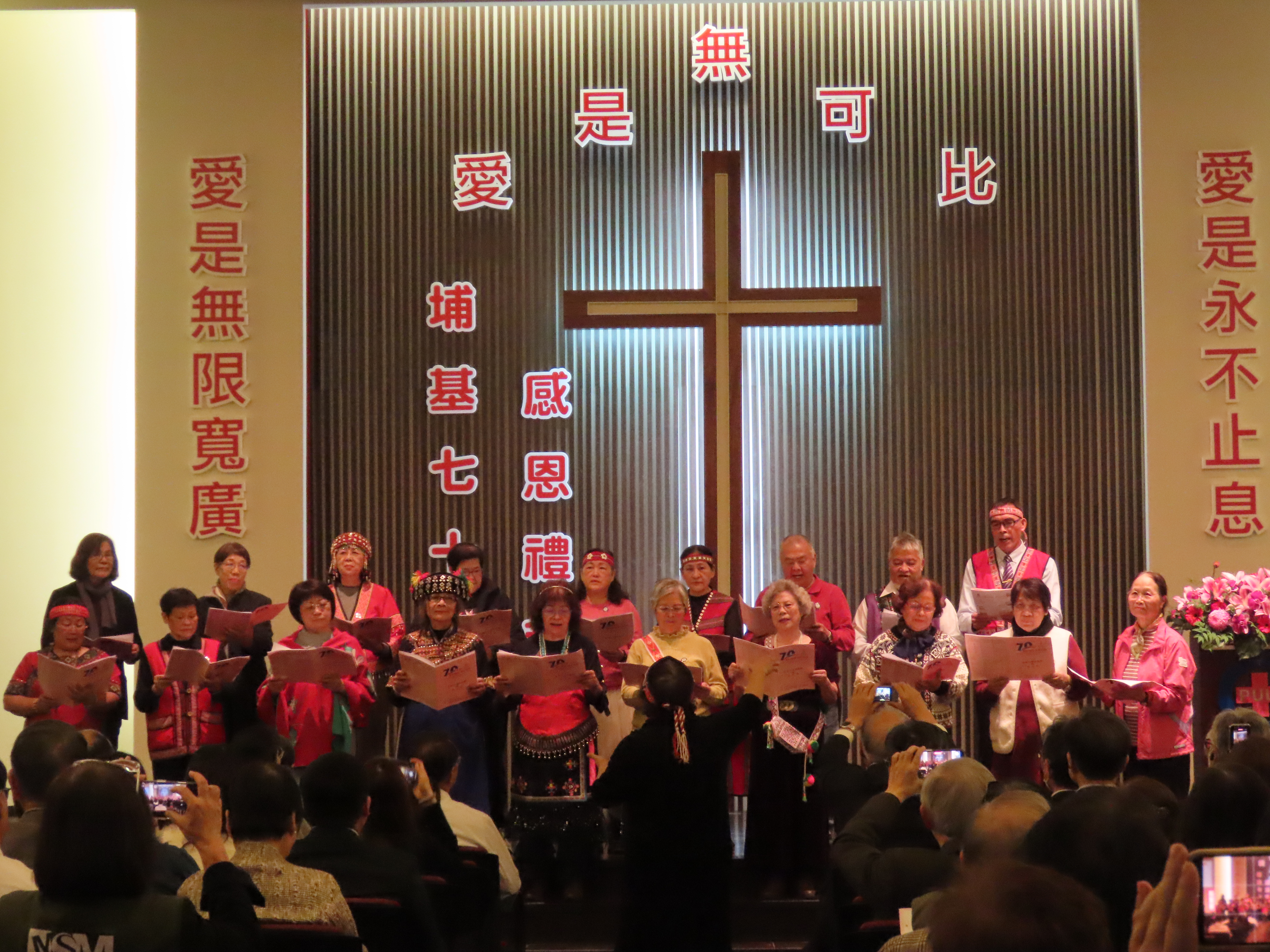 護校詩班。(圖/李容珍攝影)