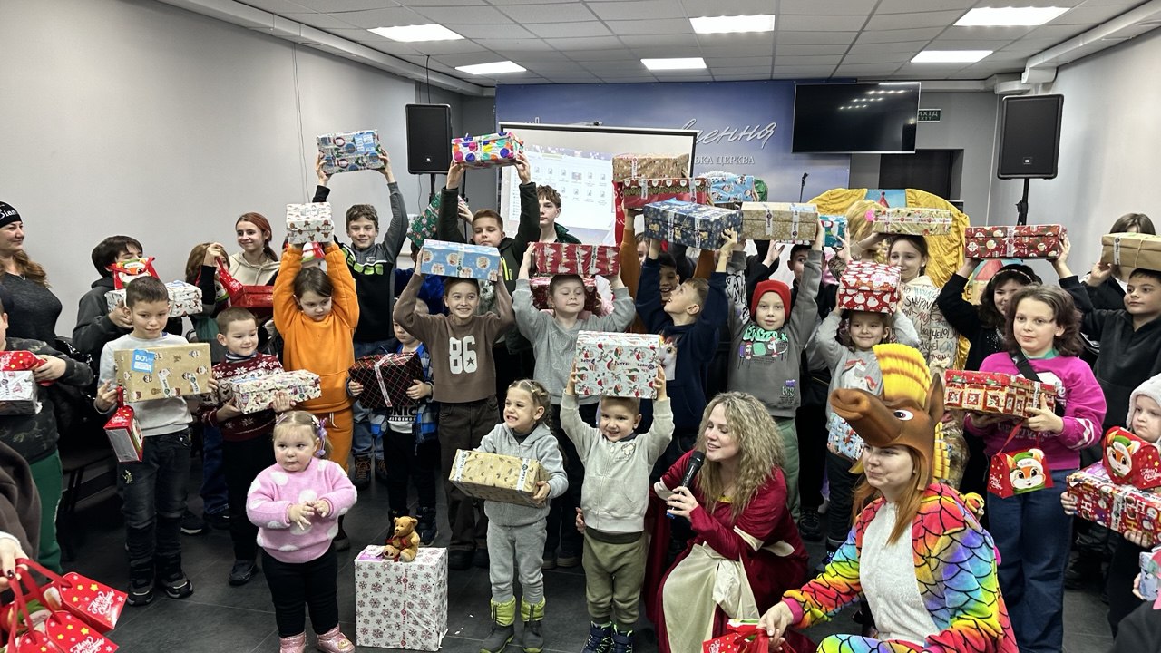 我們舉辦的兒童聖誕關懷活動