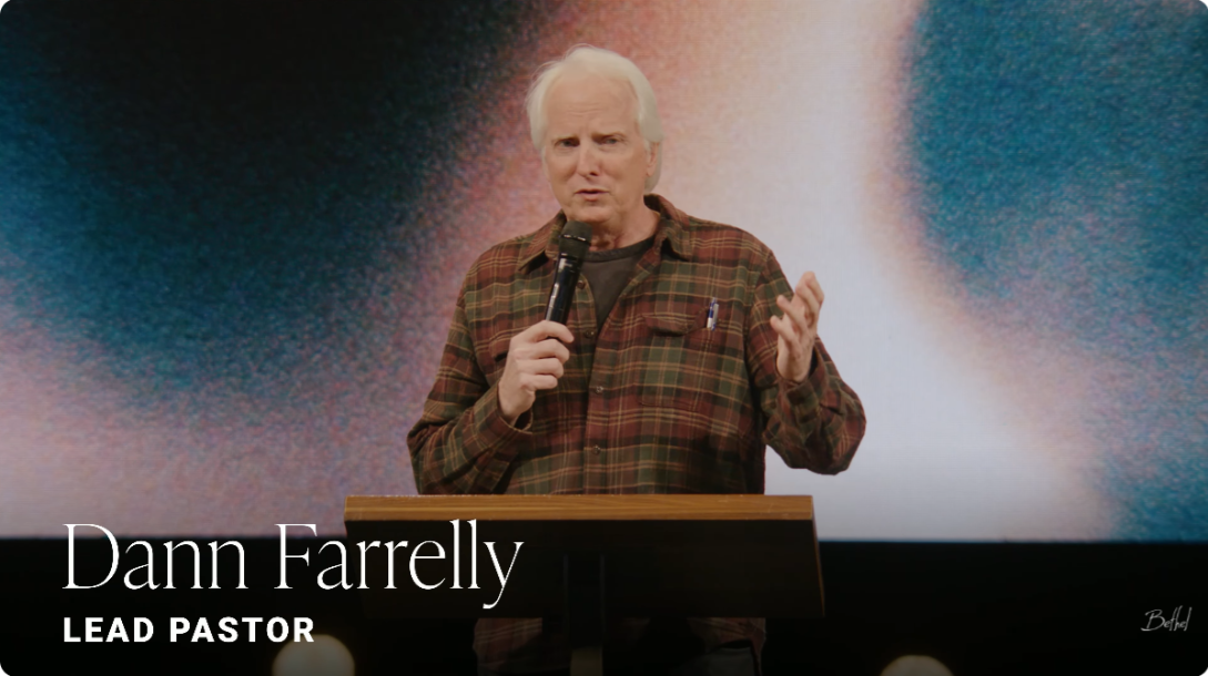 主責牧師丹．法瑞利（Dann Farrelly）說明事件始末。（YouTube@Bethel截圖）