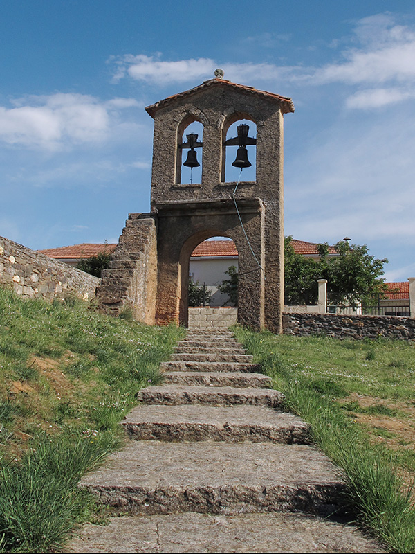 拉納維的聖彼得教堂鐘樓。（來源：維基）