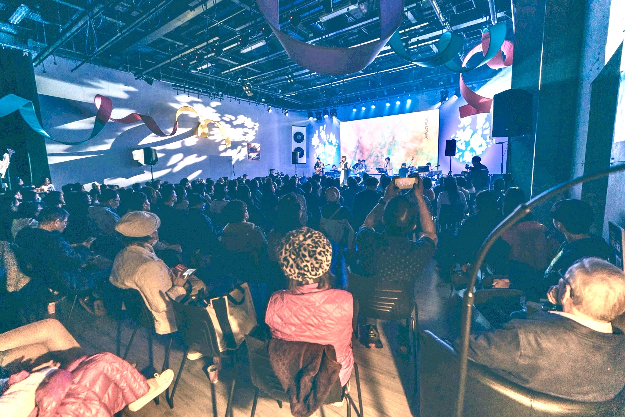 音樂會現瑒吸引逾兩百位觀眾出席。(圖/救世傳播協會提供)