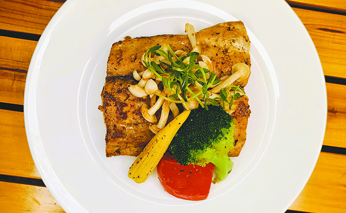 法式鬼頭刀魚排(圖／陳秀雯攝影)