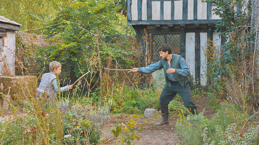 善解人意的哈姆奈特一心想要演出父親編導的舞台劇。