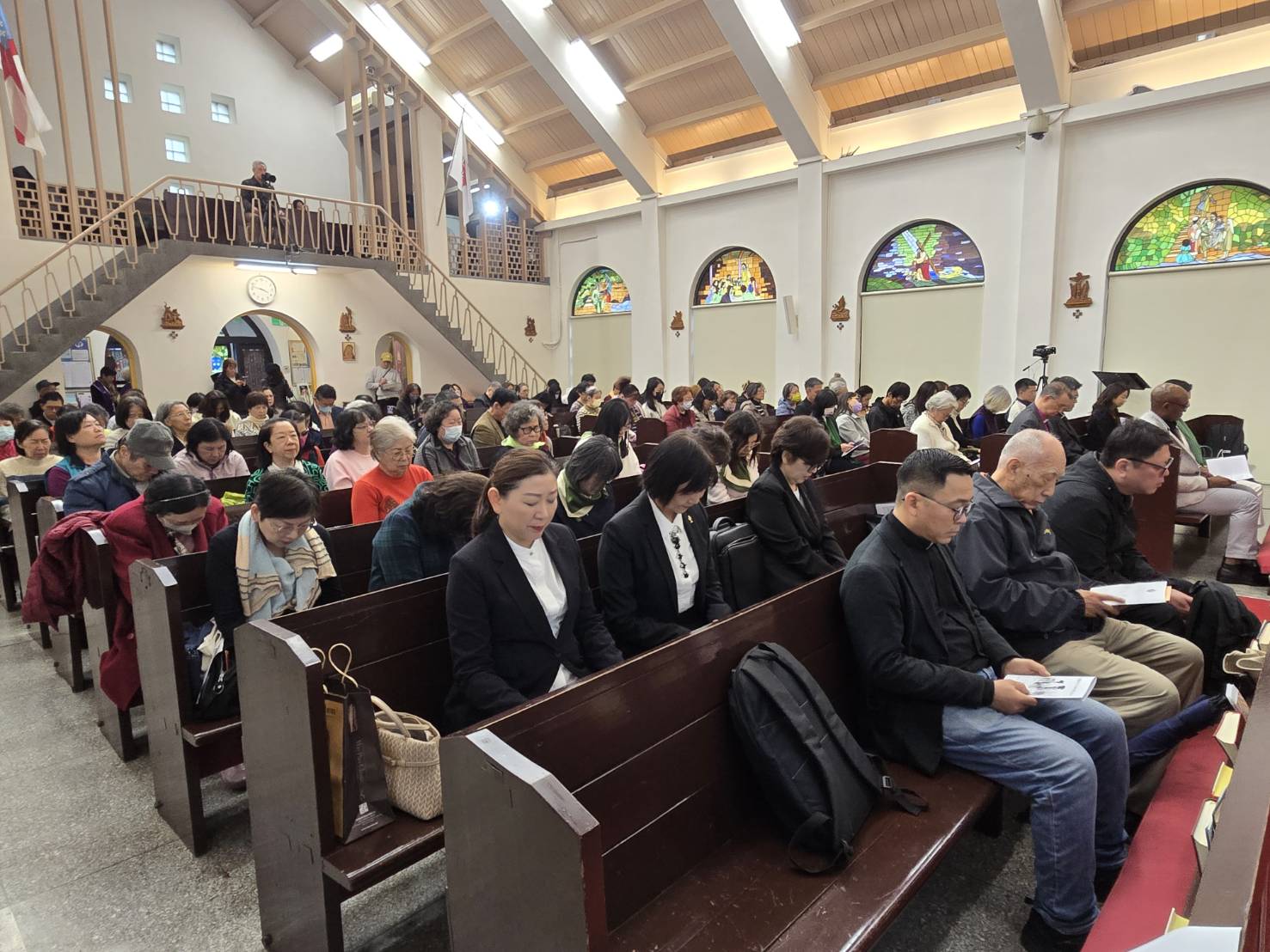 全場禱告。（圖/梁敬彥攝影）