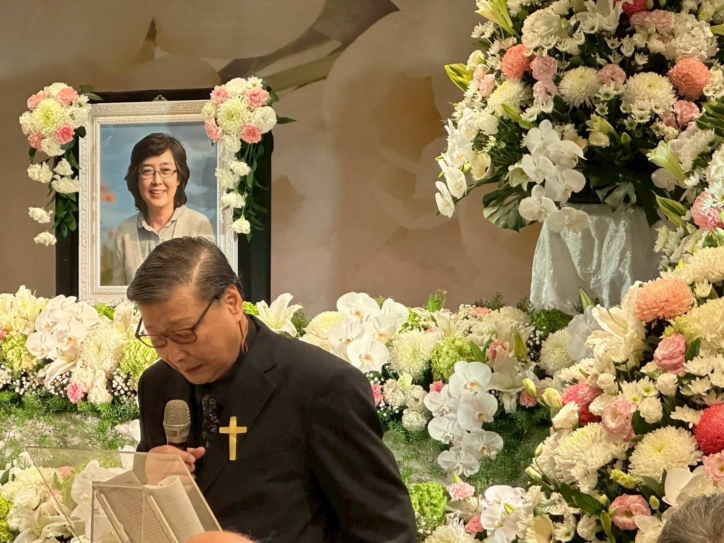 追念錢嘉韻教授。(翻攝自陽明團契LINE群組)