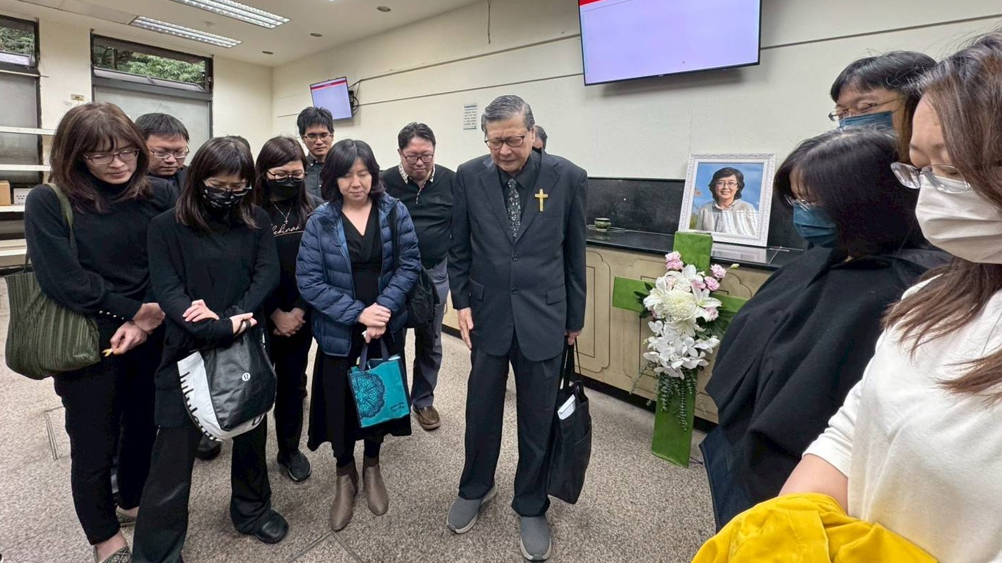 錢嘉韻教授火化禮拜。(翻攝自陽明團契LINE群組)