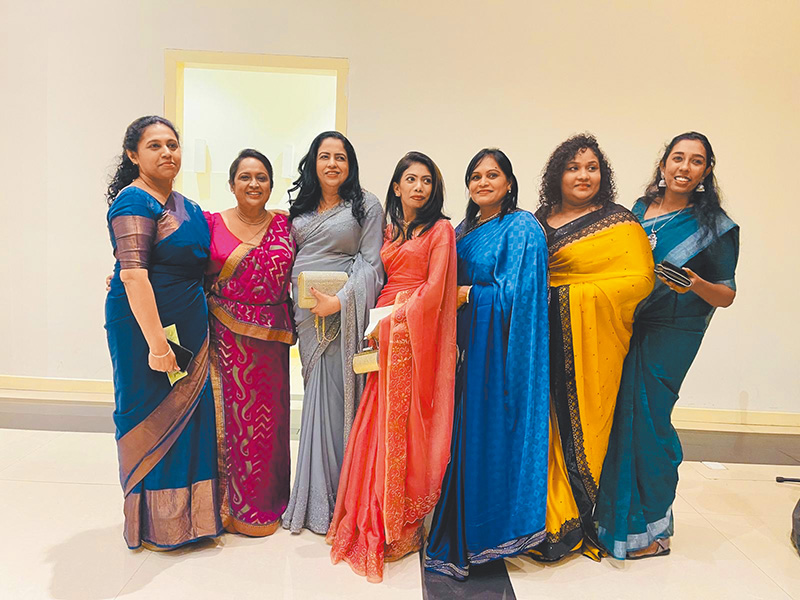 婚宴中閃耀的女賓們。（作者提供）