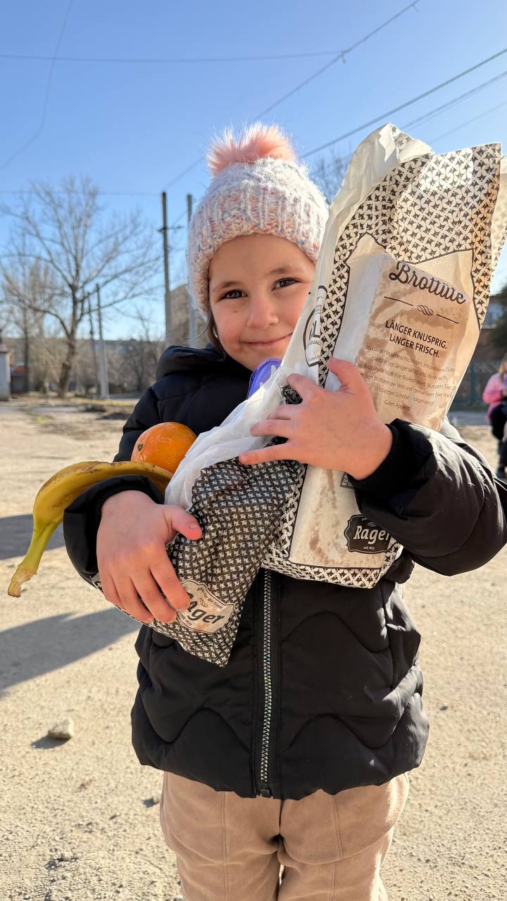 我們教會每週都會為孩子們供餐