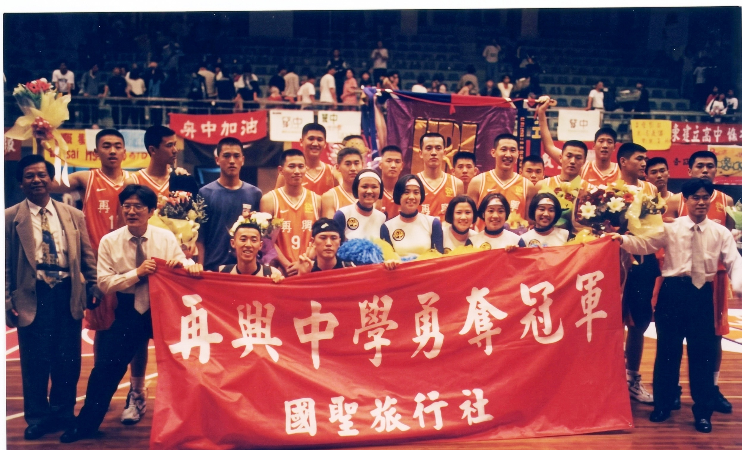 當年拿下HBL冠軍珍貴畫面。（圖／受訪者提供）