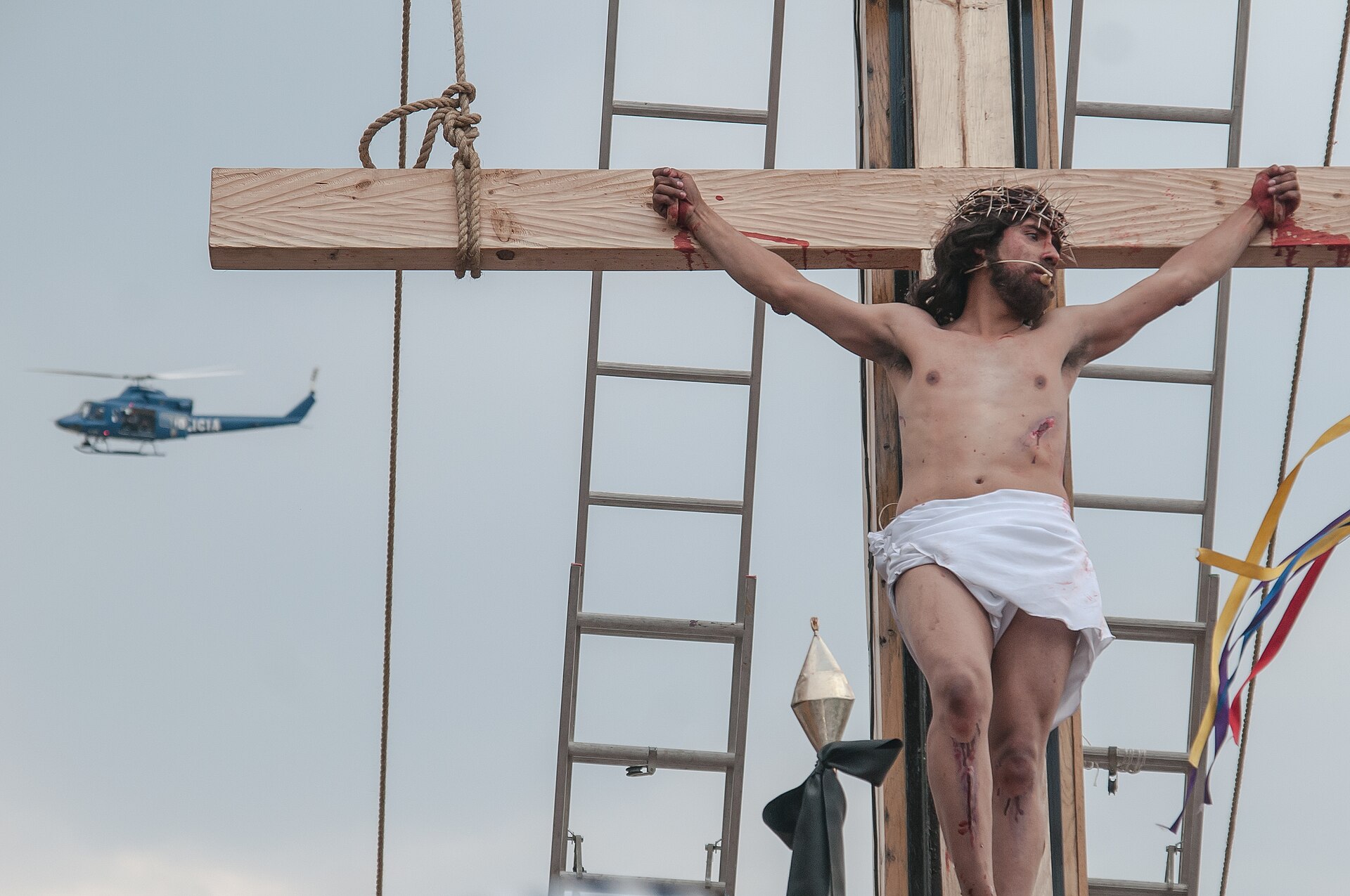 墨西哥伊茲塔帕拉帕(Iztapalapa）的戶外受難劇演出。(Wikimedia）